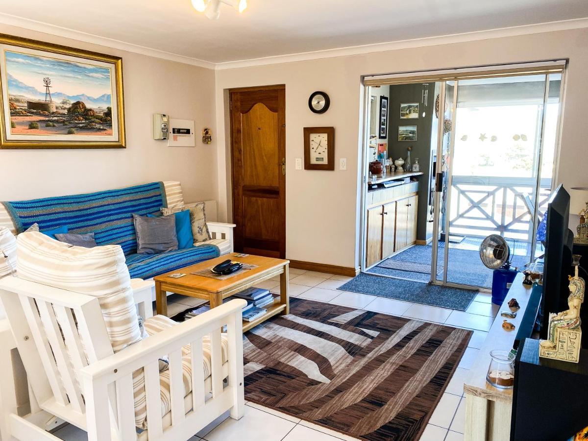 Apartment 24 Summerplace *